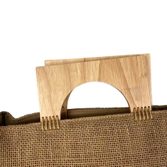 ANTIK CRAFT Burlap Crossbody with Wooden Handle - Picture 4 of 8